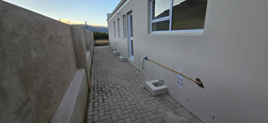 To Let 3 Bedroom Property for Rent in Piketberg Western Cape